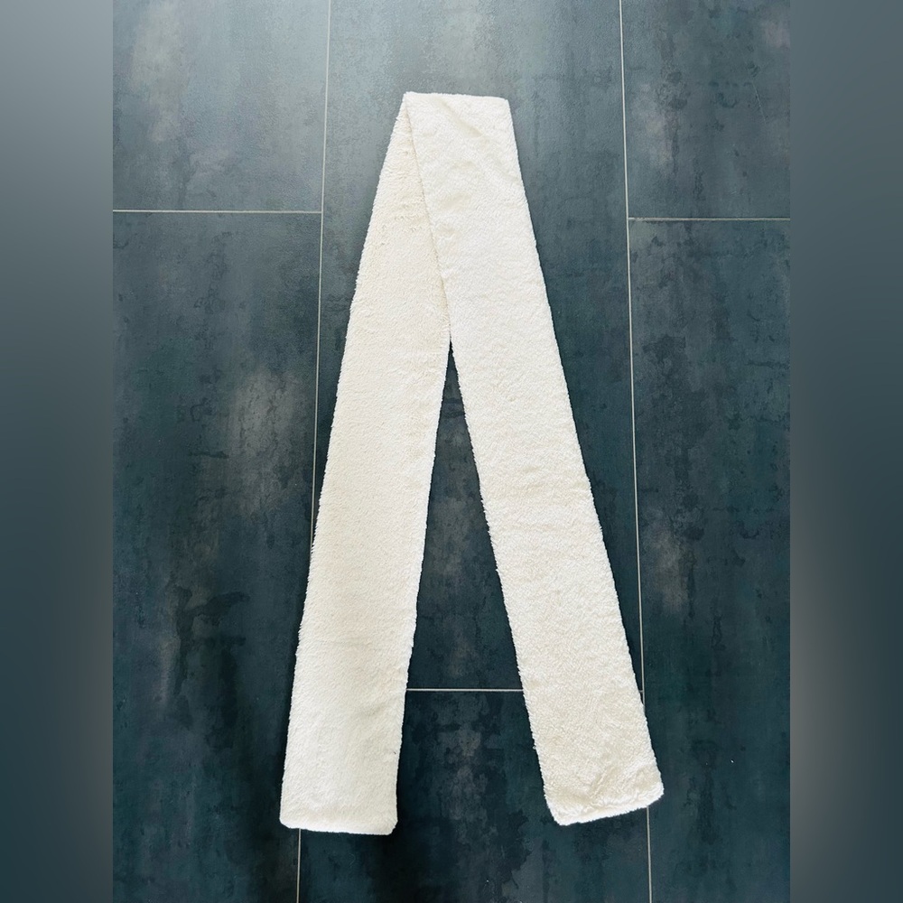 Elegant Cream Scarf